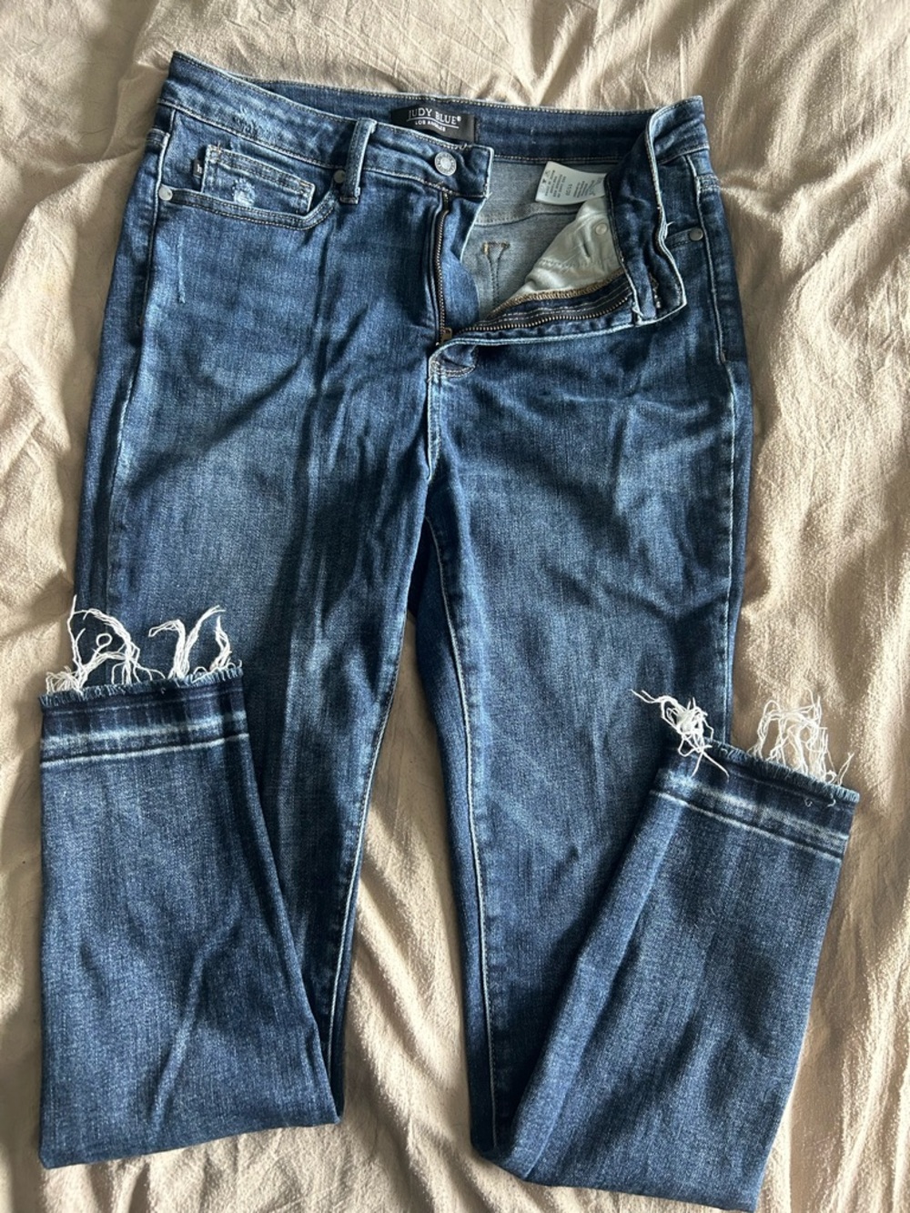 Judy Blue Medium Blue Skinny Jeans with Raw Frayed Hem